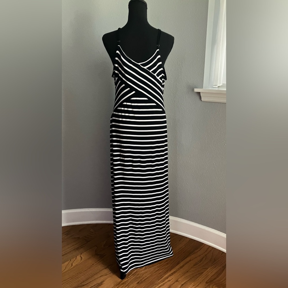 Elegant Black and White Striped Maxi Dress